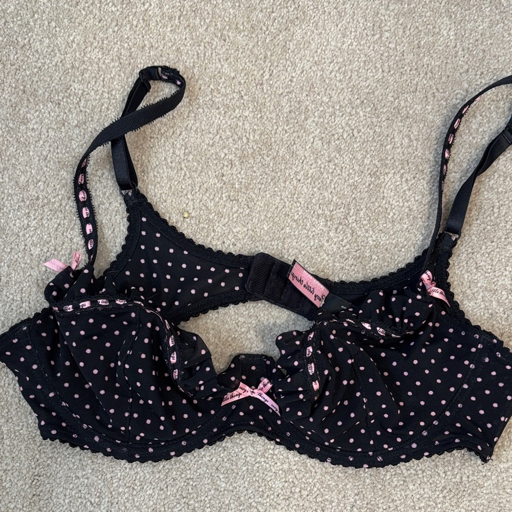 NWOT! Vintage Victoria's Secret Sexy Things Black and Pink Polka Dot Demi Bra - Picture 2 of 6